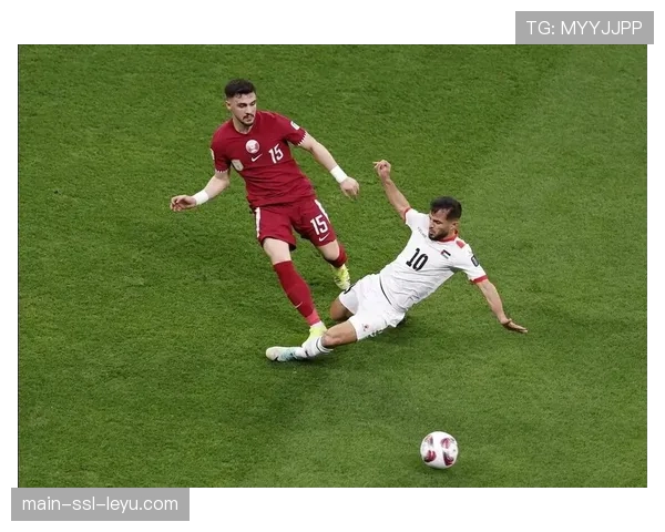 绝平点球被VAR取消，蒙扎球员赛后围堵裁判组讨要说法