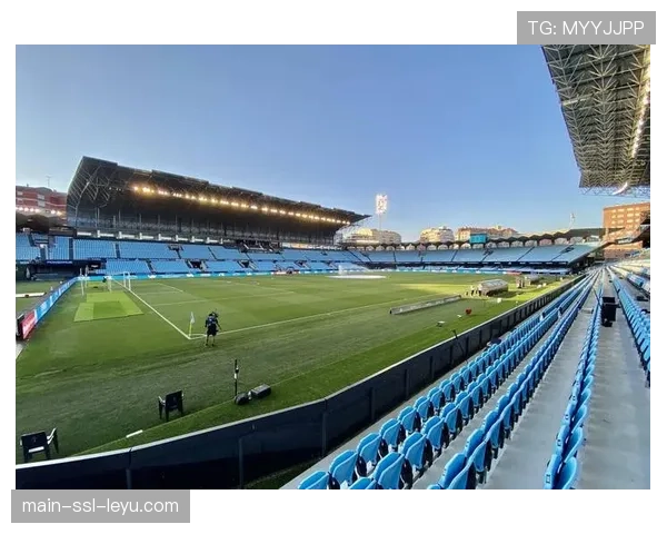 场边花絮:对阵老东家塞尔塔,阿斯帕斯进球后拒绝庆祝