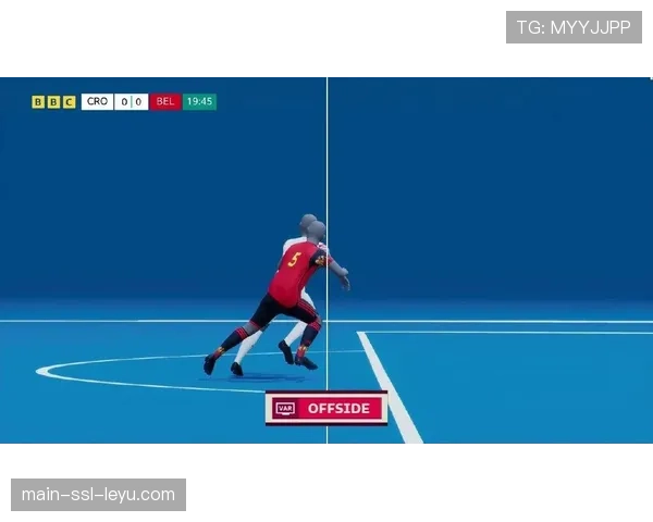 资深裁判谈科技：支持引入半自动越位技术，但强调最终判罚权应在人