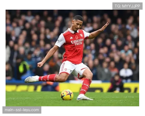 雷恩官方确认，主力中卫奥马里因膝伤将缺席赛季剩余比赛